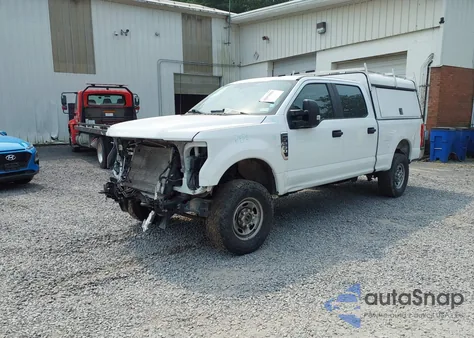 2022 Ford F-250 King Ranch/Lariat/Platinum/Xl/Xlt from USA, damaged, VIN 1FT7W2B67NED64100